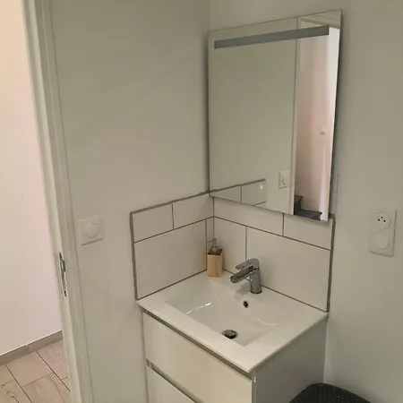 Privee Numero 2 Dans Maison En Colocation Homestay Douai