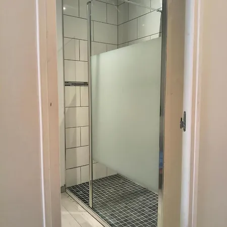Homestay Privee Numero 2 Dans Maison En Colocation Douai